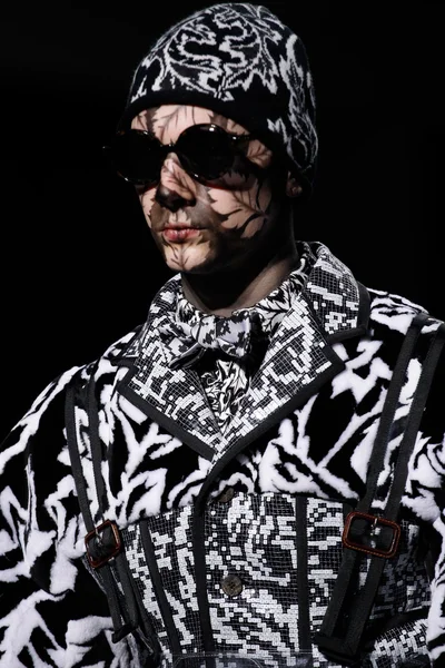 Look 141